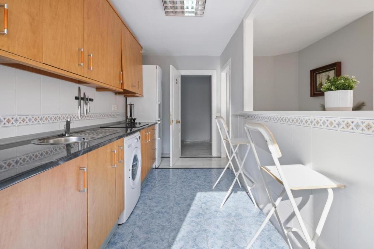 Apartamento En Calle Cuarteles De Dos Habitaciones 말라가 외부 사진